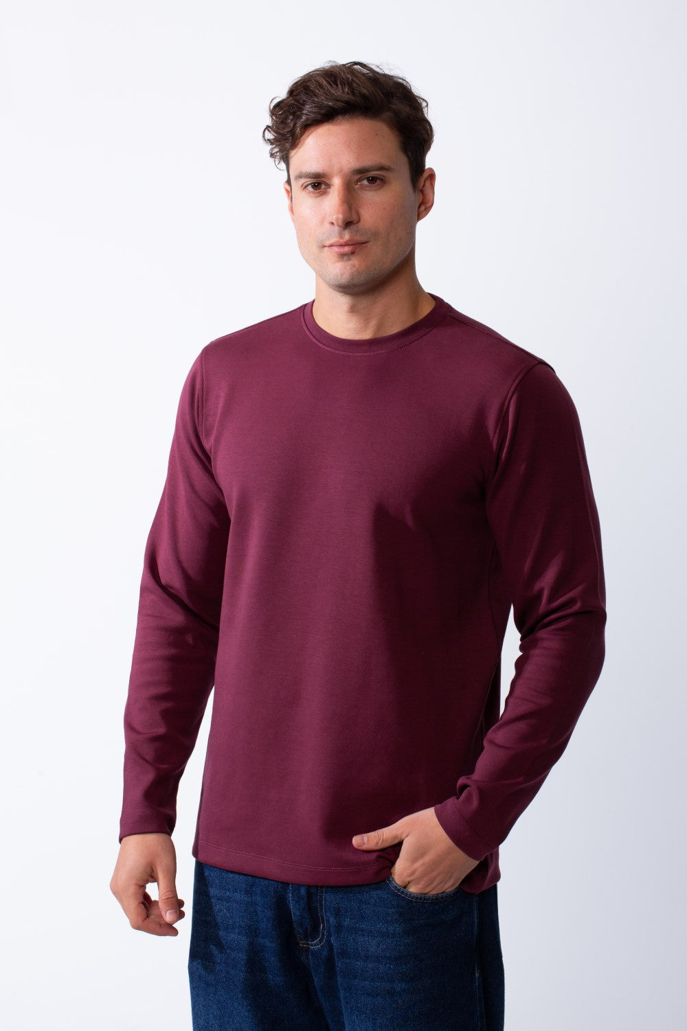 Men's Rounded Neckline Long Sleeves Basic Slim Fit Perfect For Layering T-Shirt