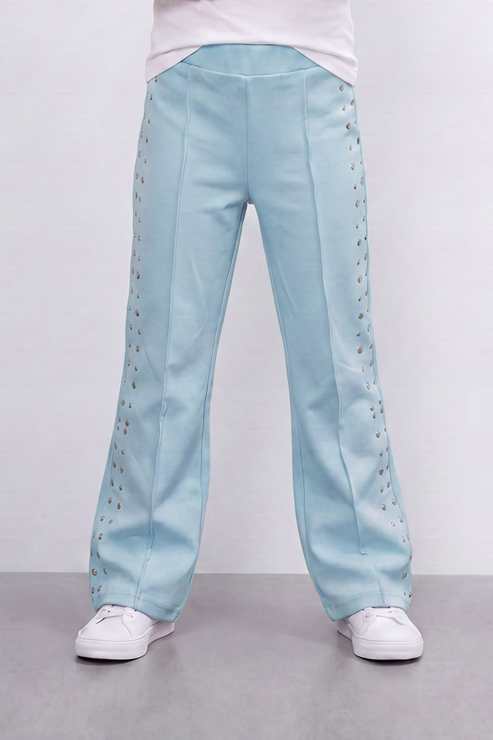 Girl's Tomato Store Stud Line Flare Legn Slim Fit Pants Framed With Side Stud Artwork Front Seam Detail Pull On Waist