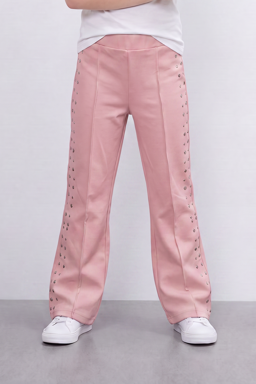 Girl's Tomato Store Stud Line Flare Legn Slim Fit Pants Framed With Side Stud Artwork Front Seam Detail Pull On Waist