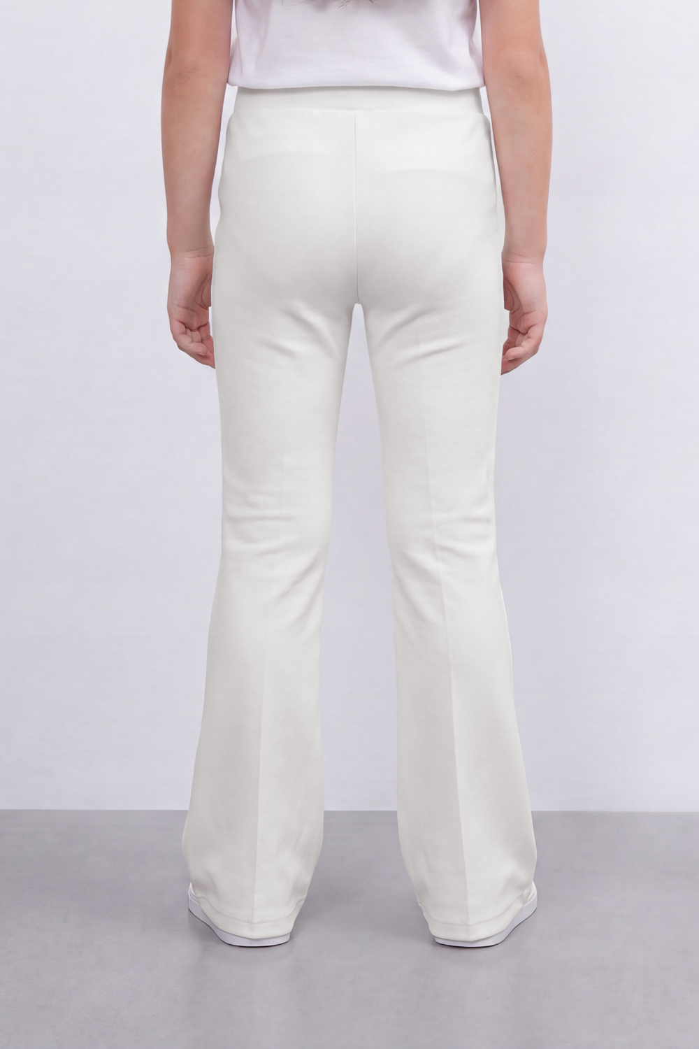 Girl's Tomato Store Stud Line Flare Legn Slim Fit Pants Framed With Side Stud Artwork Front Seam Detail Pull On Waist