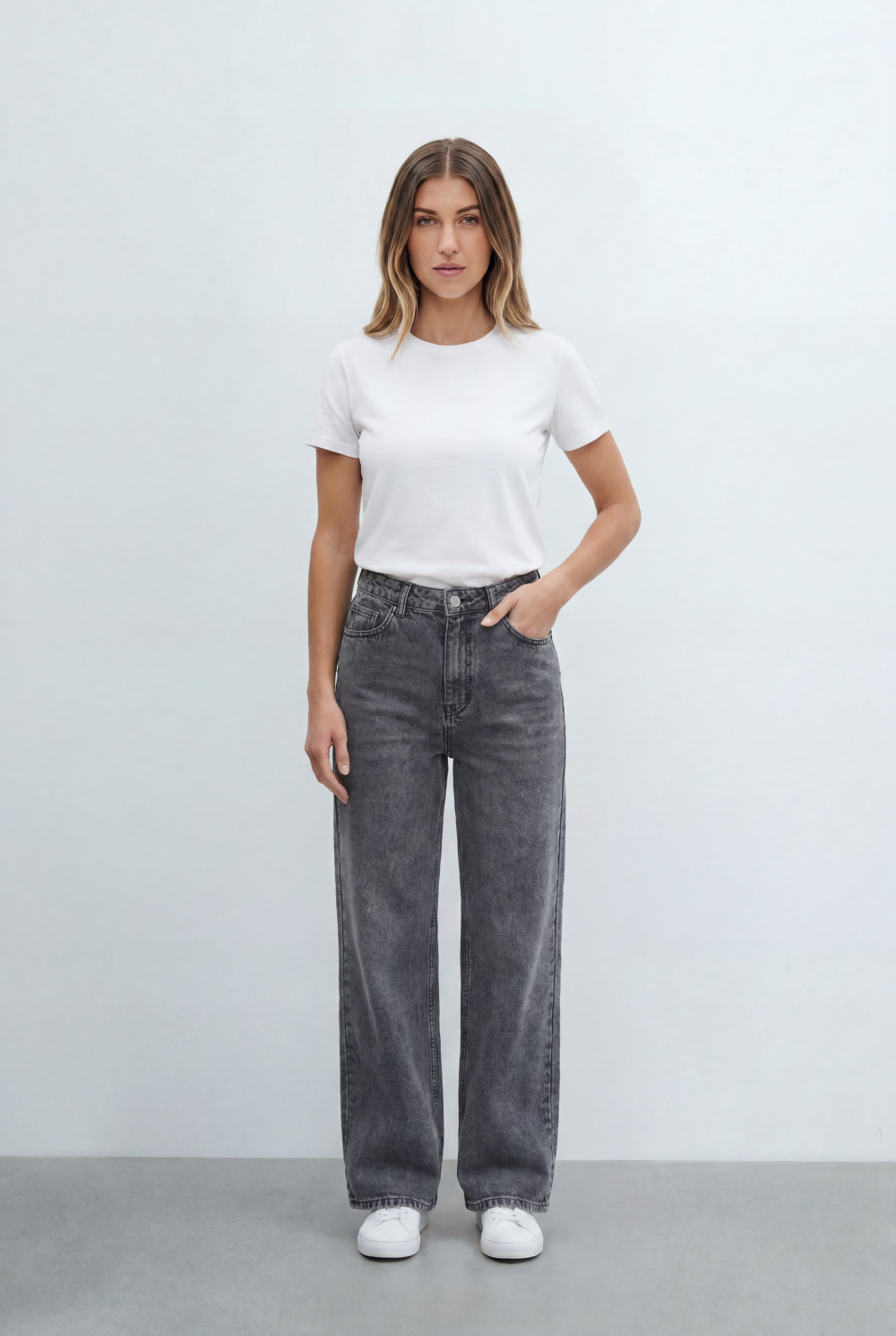 Women’s Tomato Store Classic Wide Leg Jeans Mid Rise Waist Clean Dark Wash Finish Pants