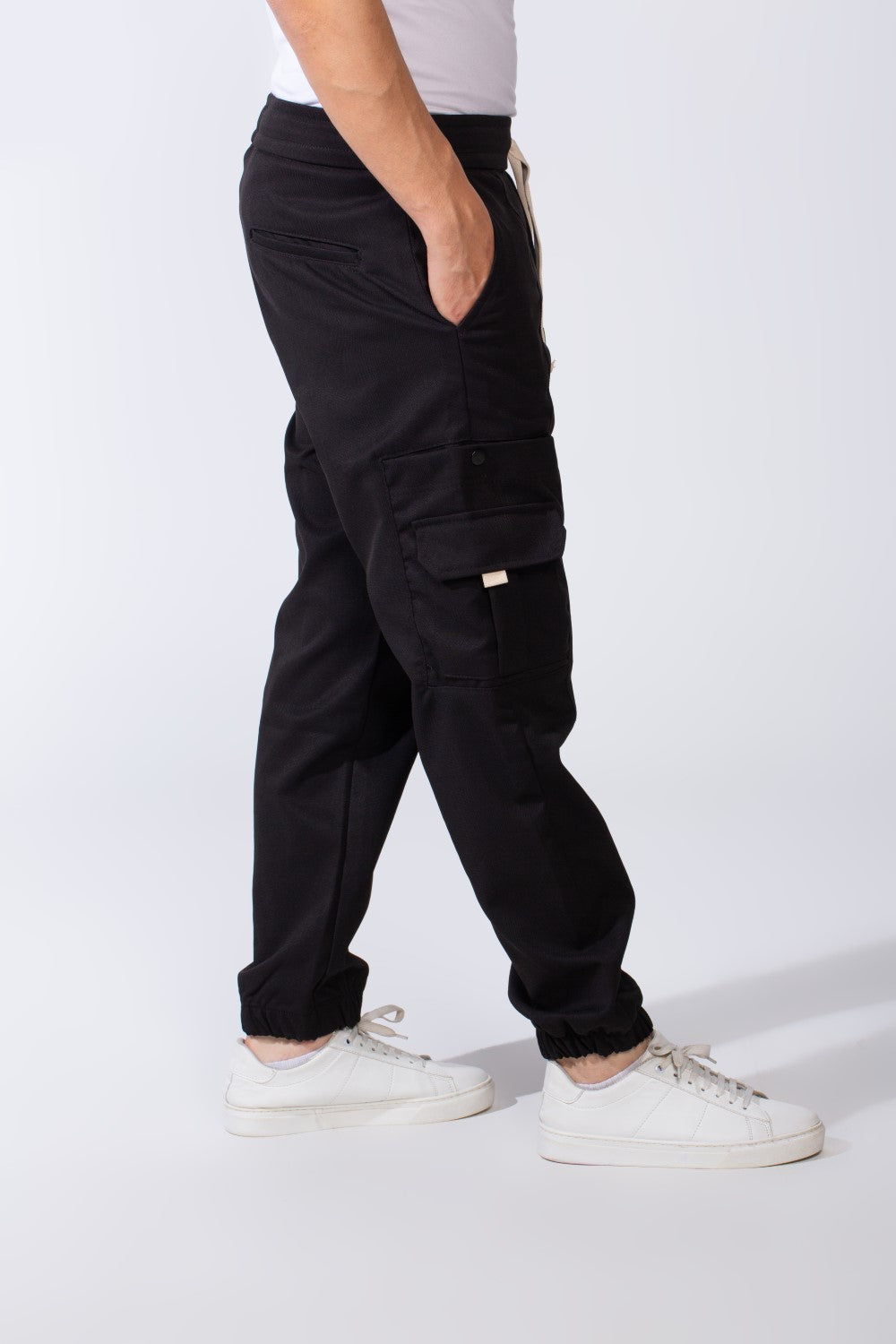 Men's Casual Joggar With Elastic Waistband And Ankles Multiple Pockets Flip Details Modern Sporty Cargo Pants