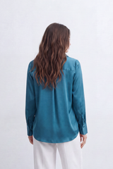 Women’s Tomato Store Liquid Sheen Blouse Glossy Smooth Surface Button Front Detail Back Pleat Finish Longline Relaxed Shape Curved Hem