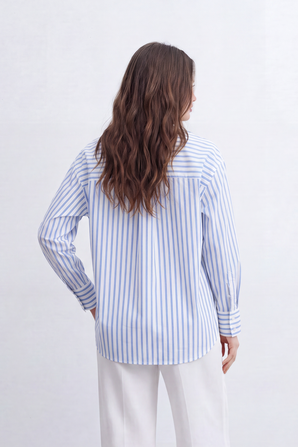 Women’s Tomato Store Line Pocket Blouse Vertical Stripe Pattern Mixed Direction Pocket Back Pleat Longline Shape And Clean Everyday Mood