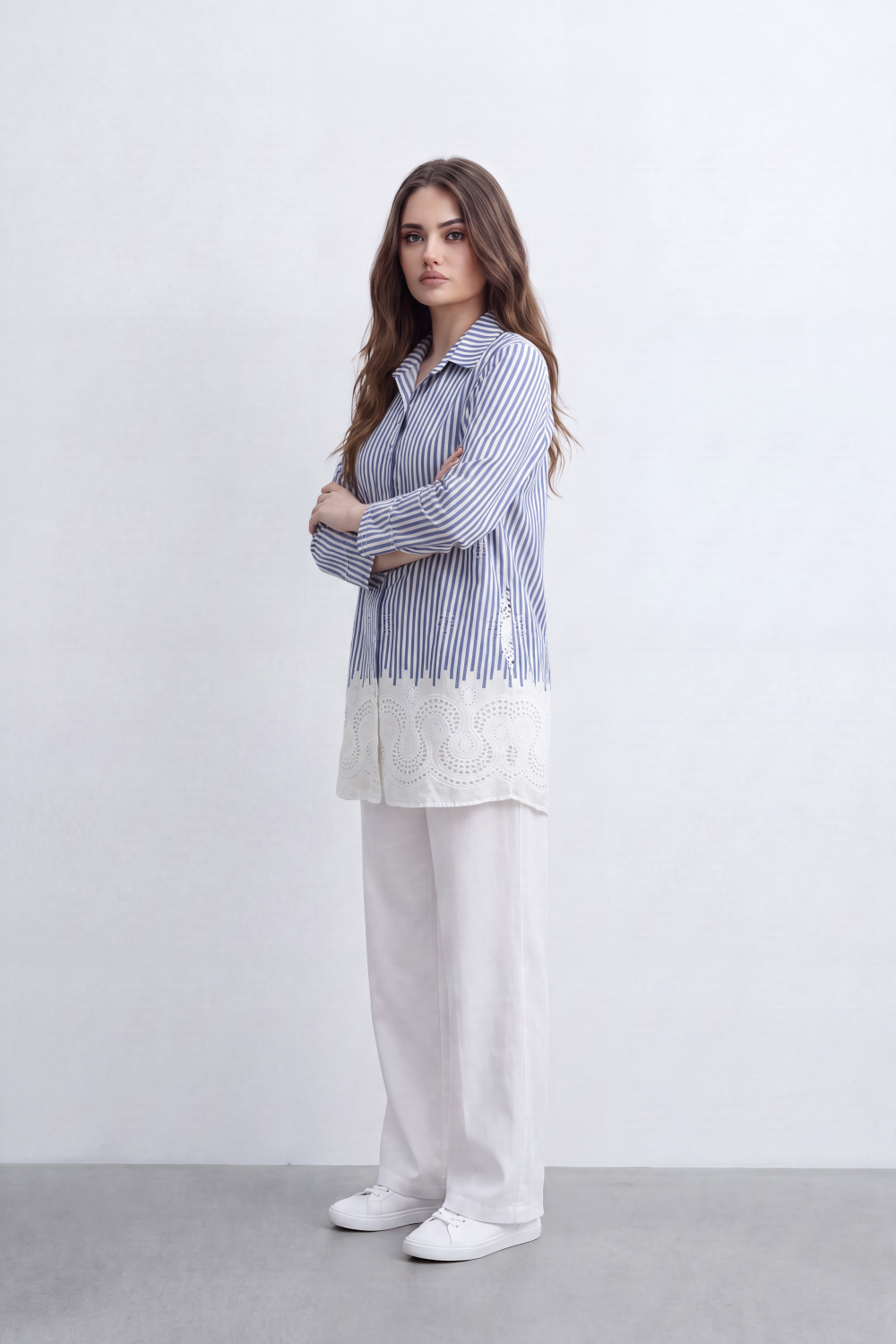 Women’s Tomato Store Stripe Lace Border Blouse Vertical Line Print Meets Cutwork Hem Artwork With Small Stud Embroidery Detail