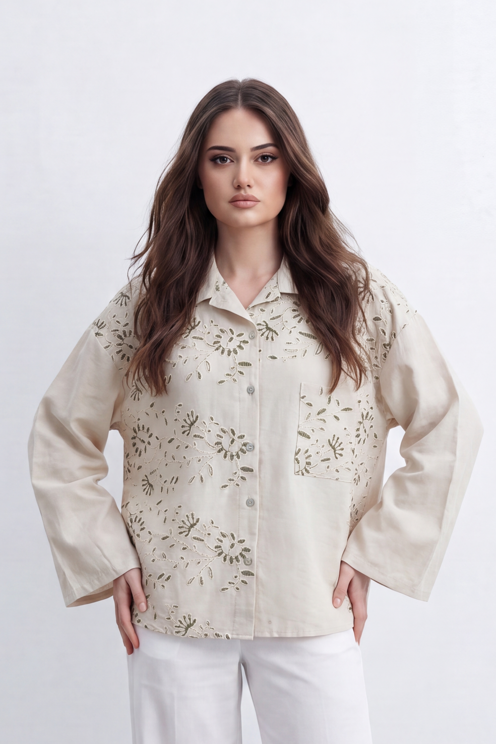 Women’s Tomato Store Garden Eyelet Blouse Floral Cutwork Embroidery Spreads Across The Front