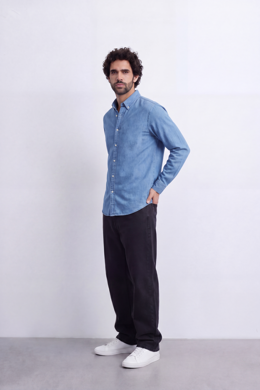 Men's Regular Fit Long Sleeve Jeans Denim Shirt Classic Chest Pocket Button Up Tomato Store Casual Everyday Style