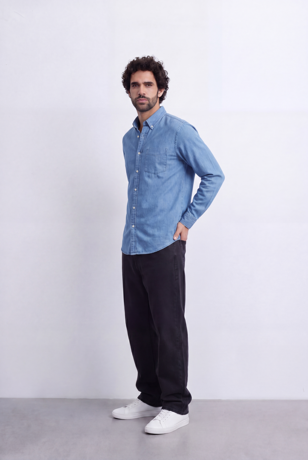 Men's Regular Fit Long Sleeve Jeans Denim Shirt Classic Chest Pocket Button Up Tomato Store Casual Everyday Style