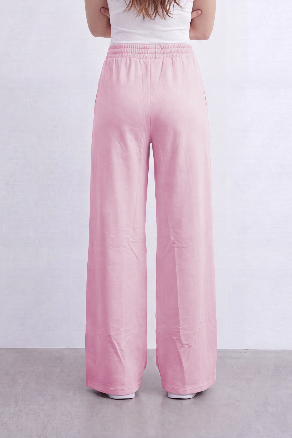 Women’s Tomato Store Soft Column Wide Linen Pants Clean Brushed Surface Defined By Vertical Pintuck Lines
