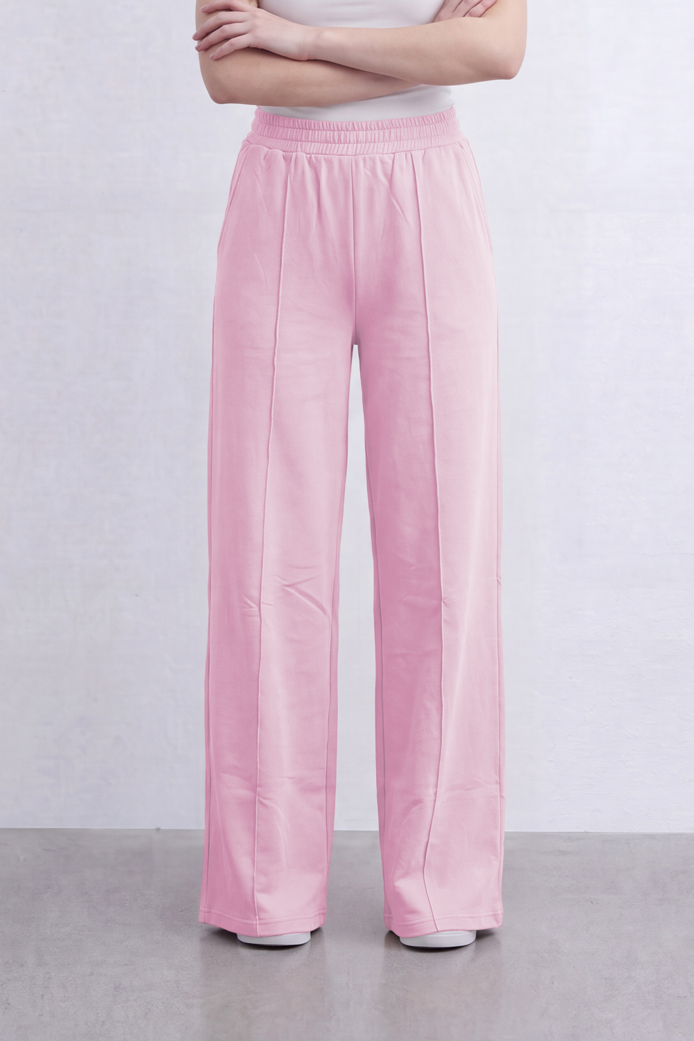 Women’s Tomato Store Soft Column Wide Linen Pants Clean Brushed Surface Defined By Vertical Pintuck Lines