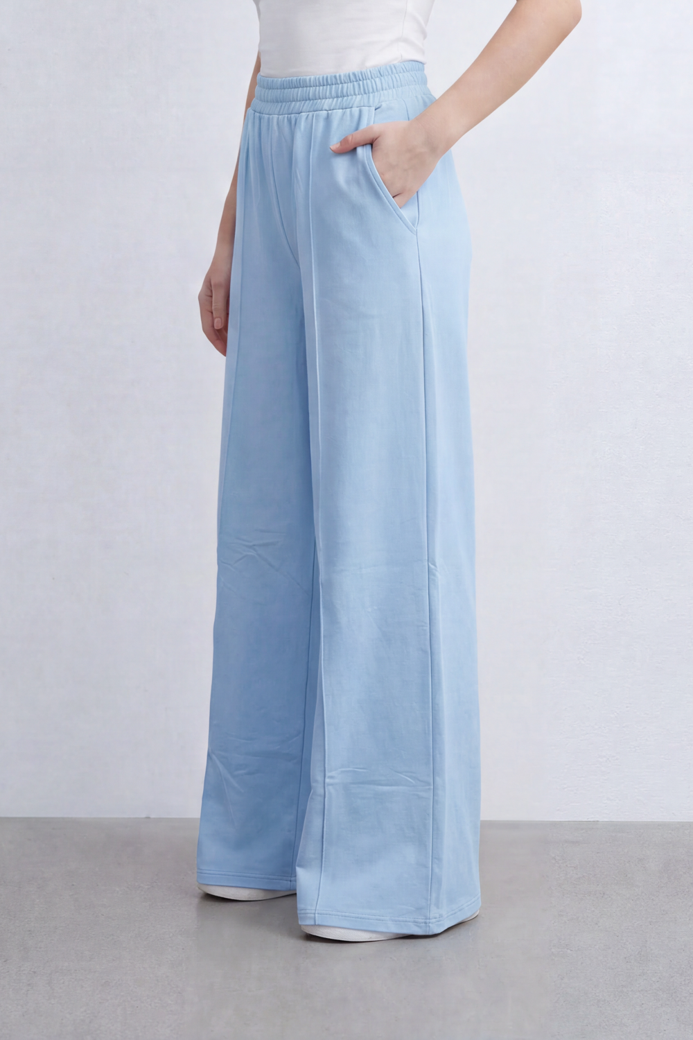 Women’s Tomato Store Soft Column Wide Linen Pants Clean Brushed Surface Defined By Vertical Pintuck Lines