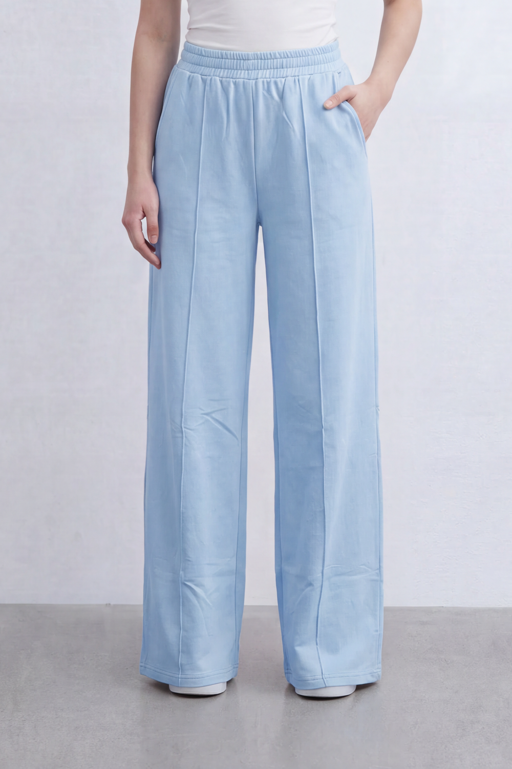 Women’s Tomato Store Soft Column Wide Linen Pants Clean Brushed Surface Defined By Vertical Pintuck Lines
