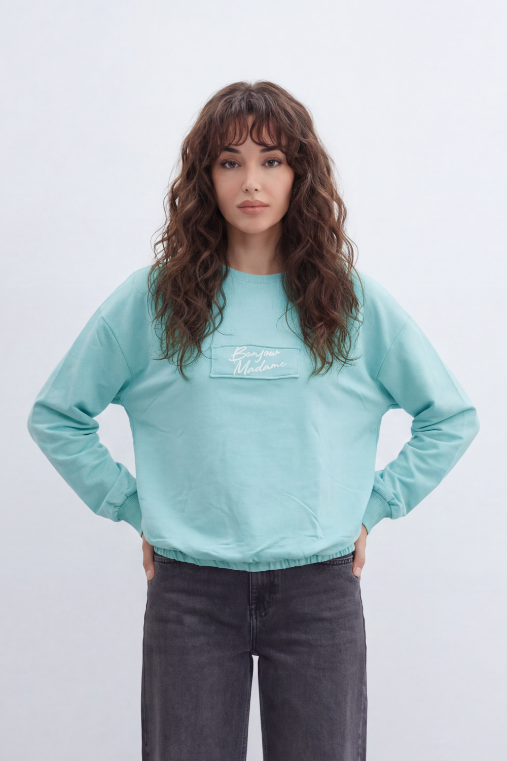 Women’s Tomato Store Bonjour Patch T-Shirt Centered Script Label Detail Smooth Plain Surface Relaxed