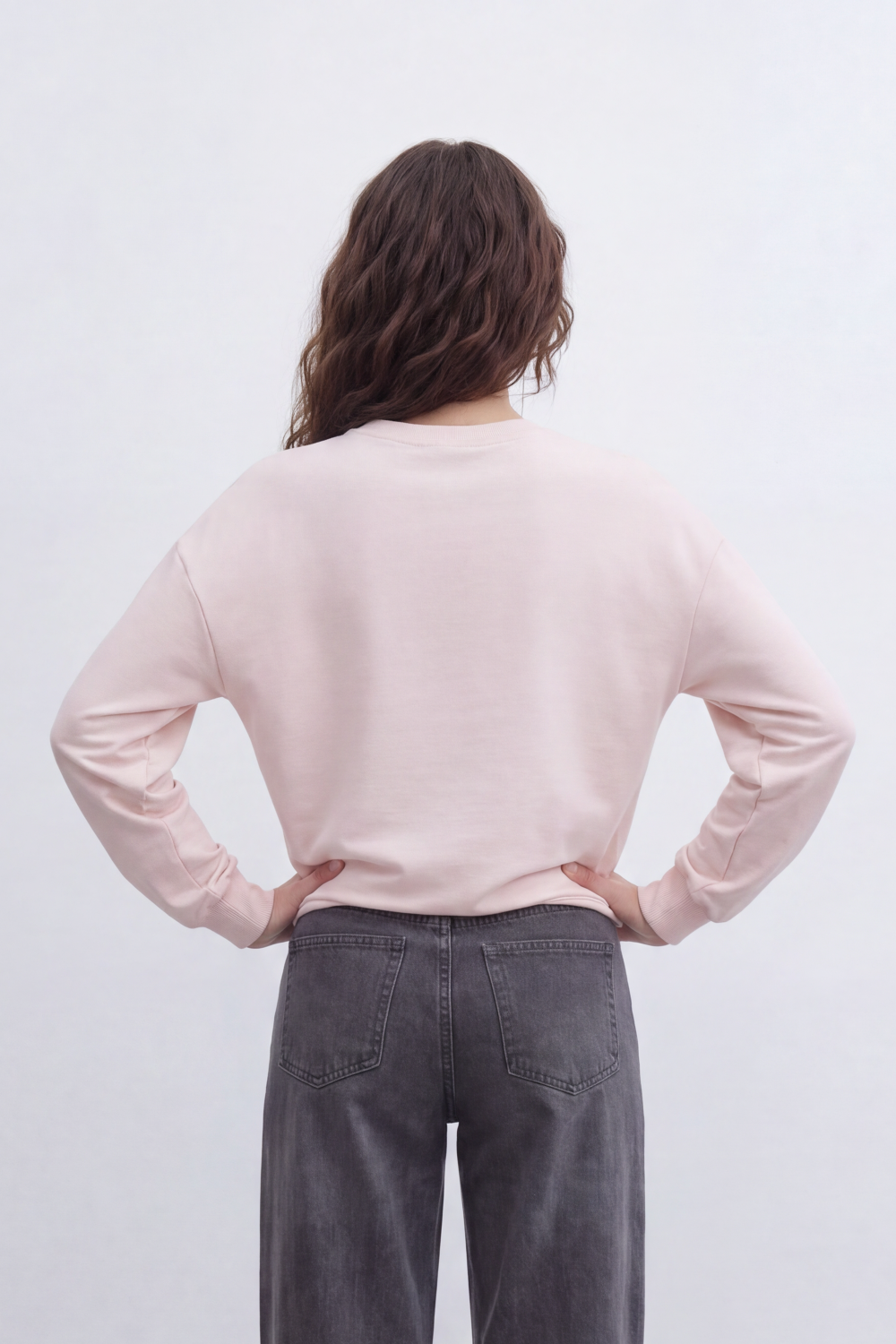 Women’s Tomato Store Bonjour Patch T-Shirt Centered Script Label Detail Smooth Plain Surface Relaxed