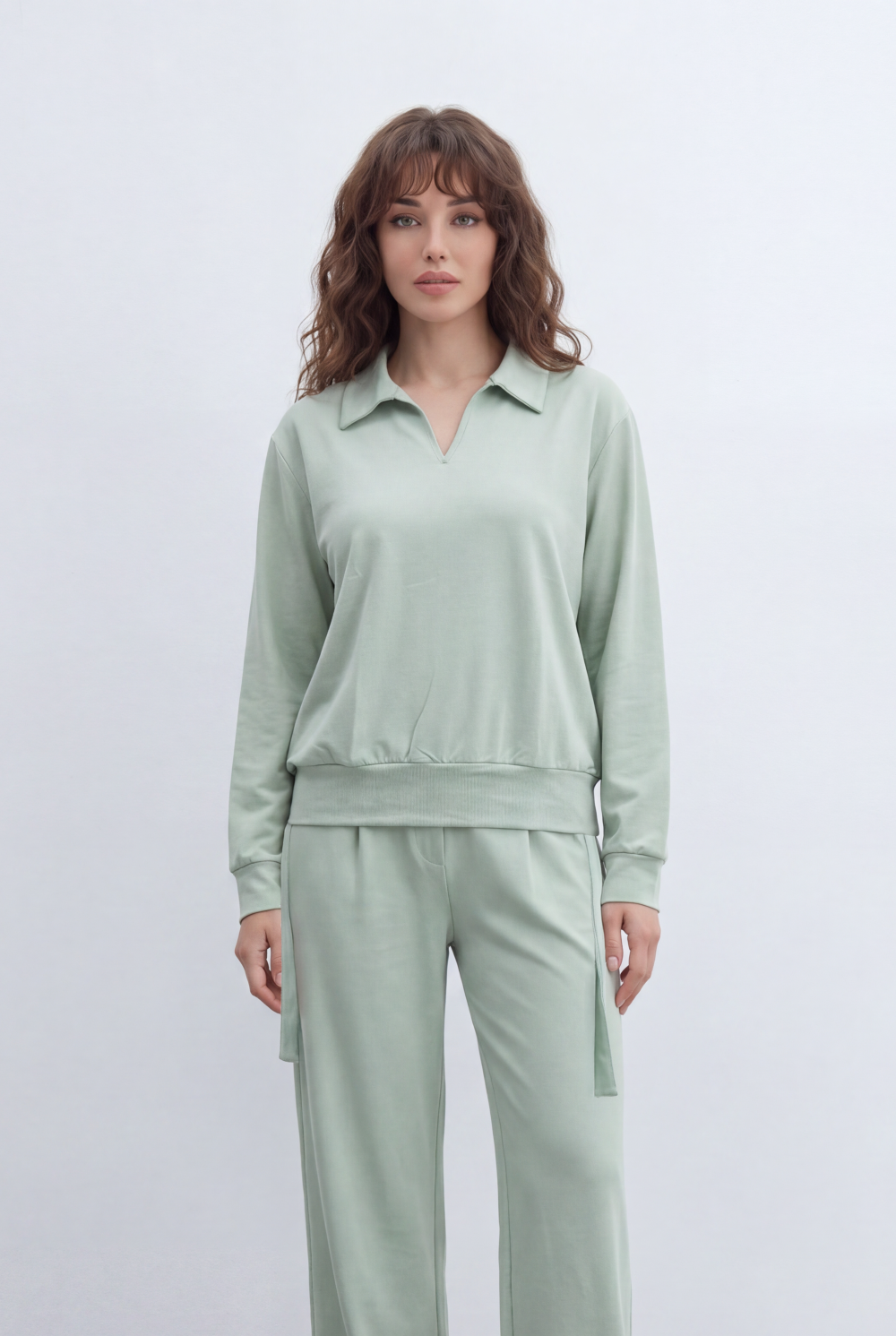 Women’s Tomato Store Set Collared Top Basic Outfit