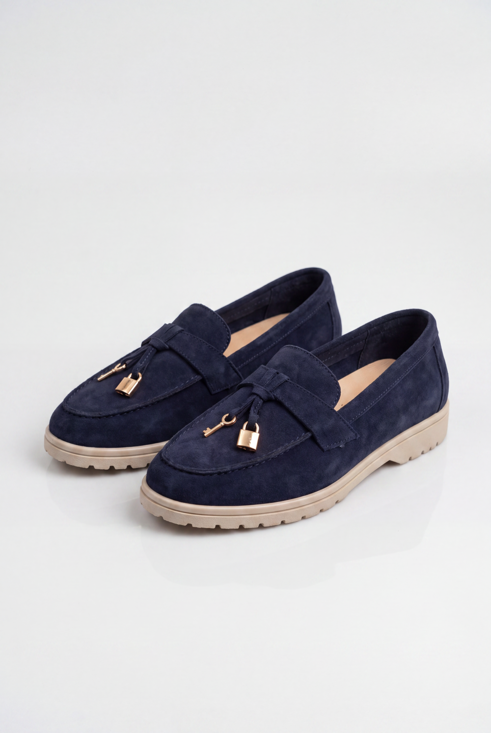 Women’s Tomato Store Loafers Featuring  Refined Slip On Design Shoes