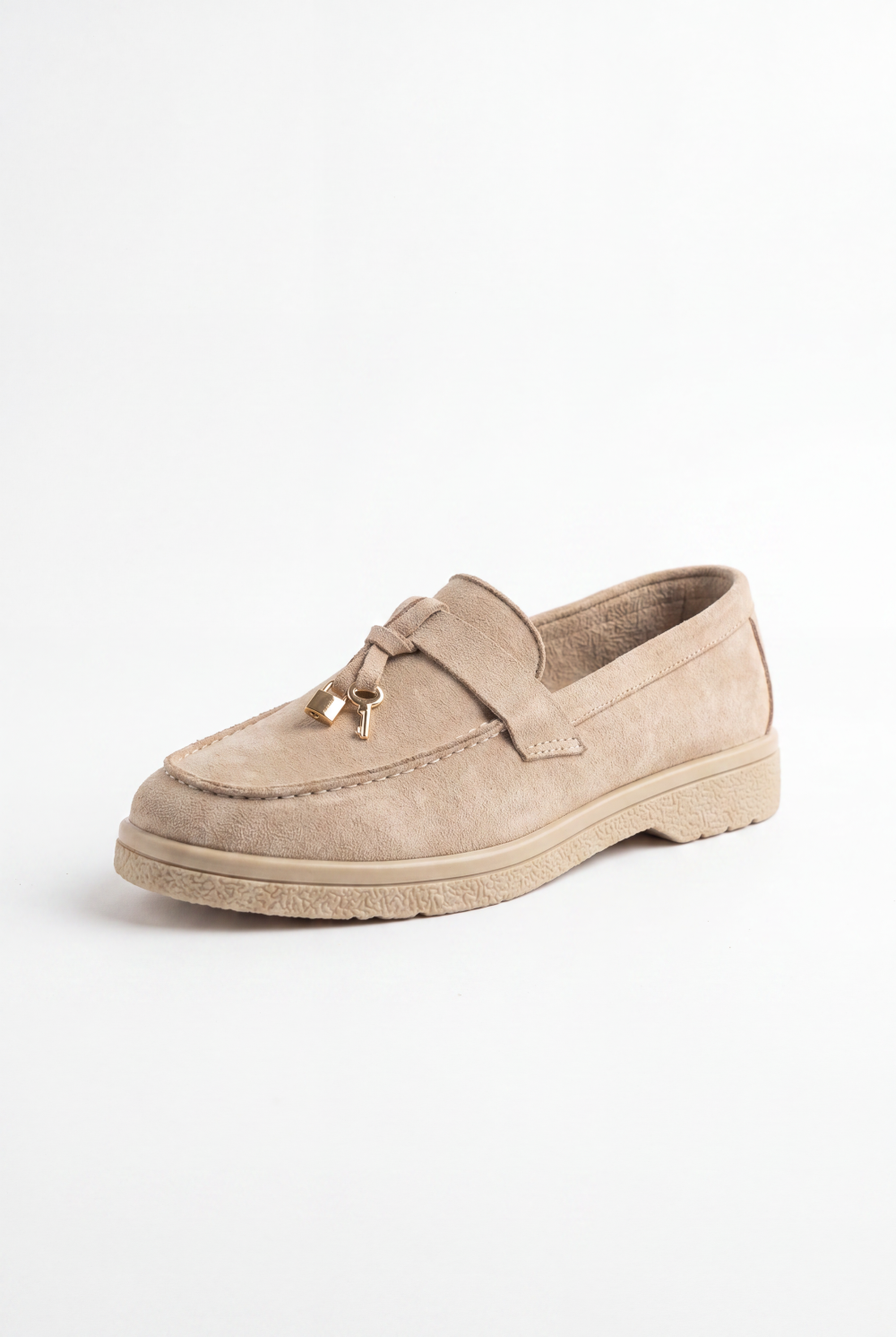 Women’s Tomato Store Loafers Featuring  Refined Slip On Design Shoes