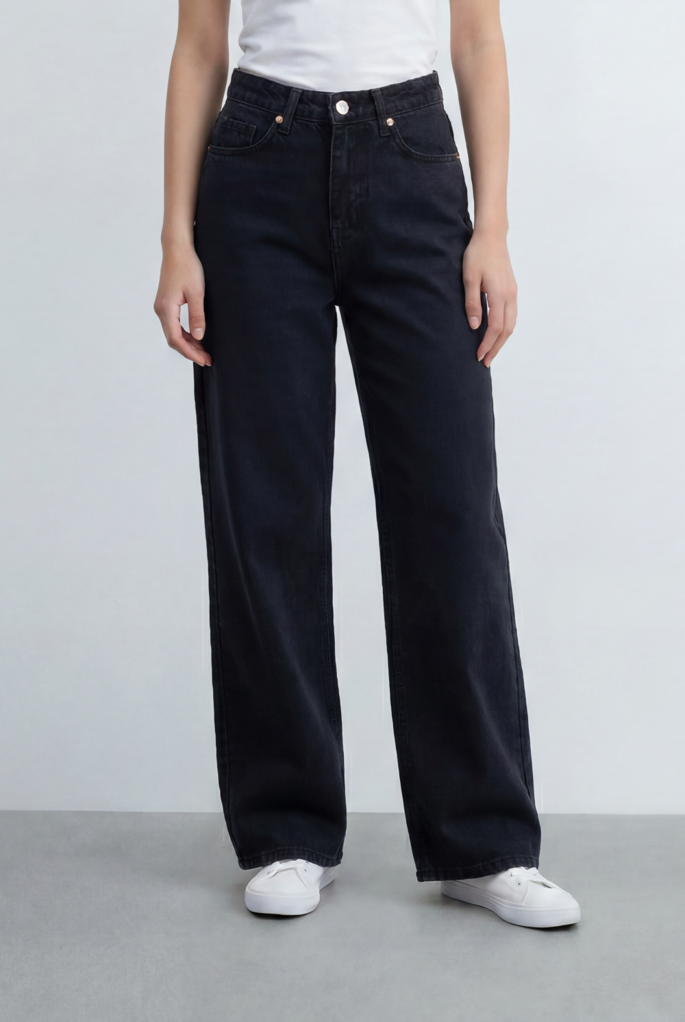 Women's Wide Leg High Rise Jeans Denim Five Pocket Style With Zip Fly Closure Tomato Store