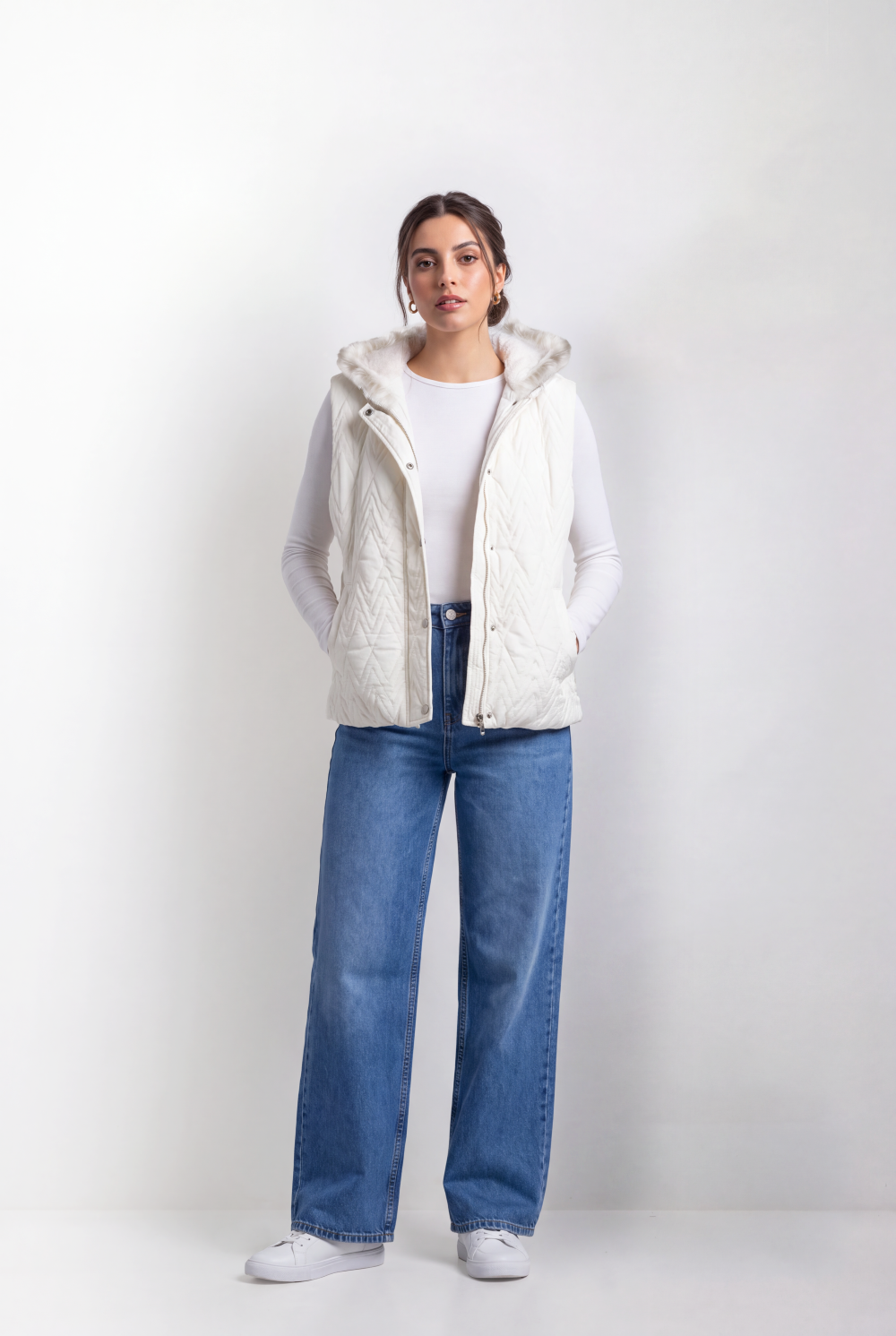 Women's Tomato Store Puffer Vest Sleeveless Hooded Design Faux Fur Trim Snap Front Side Pockets