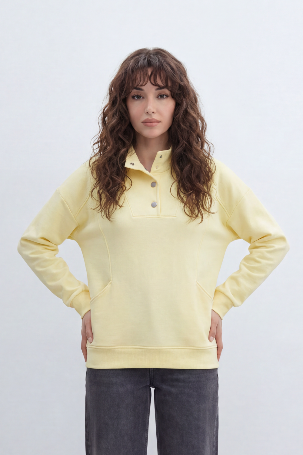 Women’s Tomato Store Snap Panel Sweatshirt Smooth Matte Surface With Front Button Placket Detail Relaxed