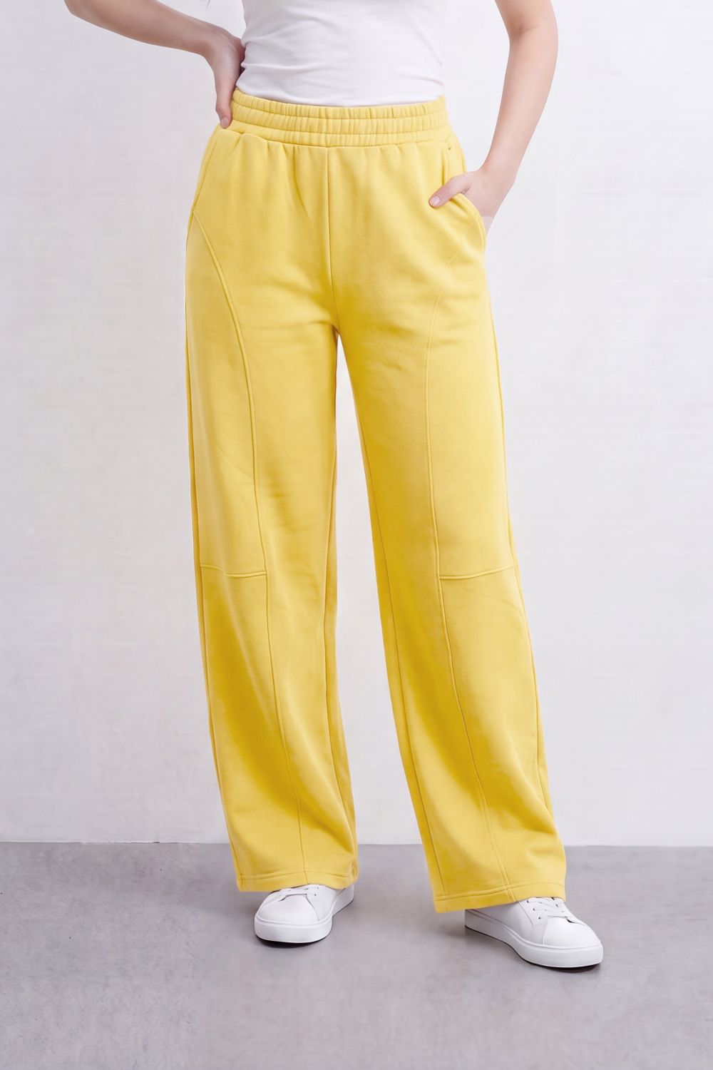 Women’s Tomato Store Air Column Wide Sweatpants Washed Plain Surface Front Seam Lines Elastic Waist Side Pockets Relaxed