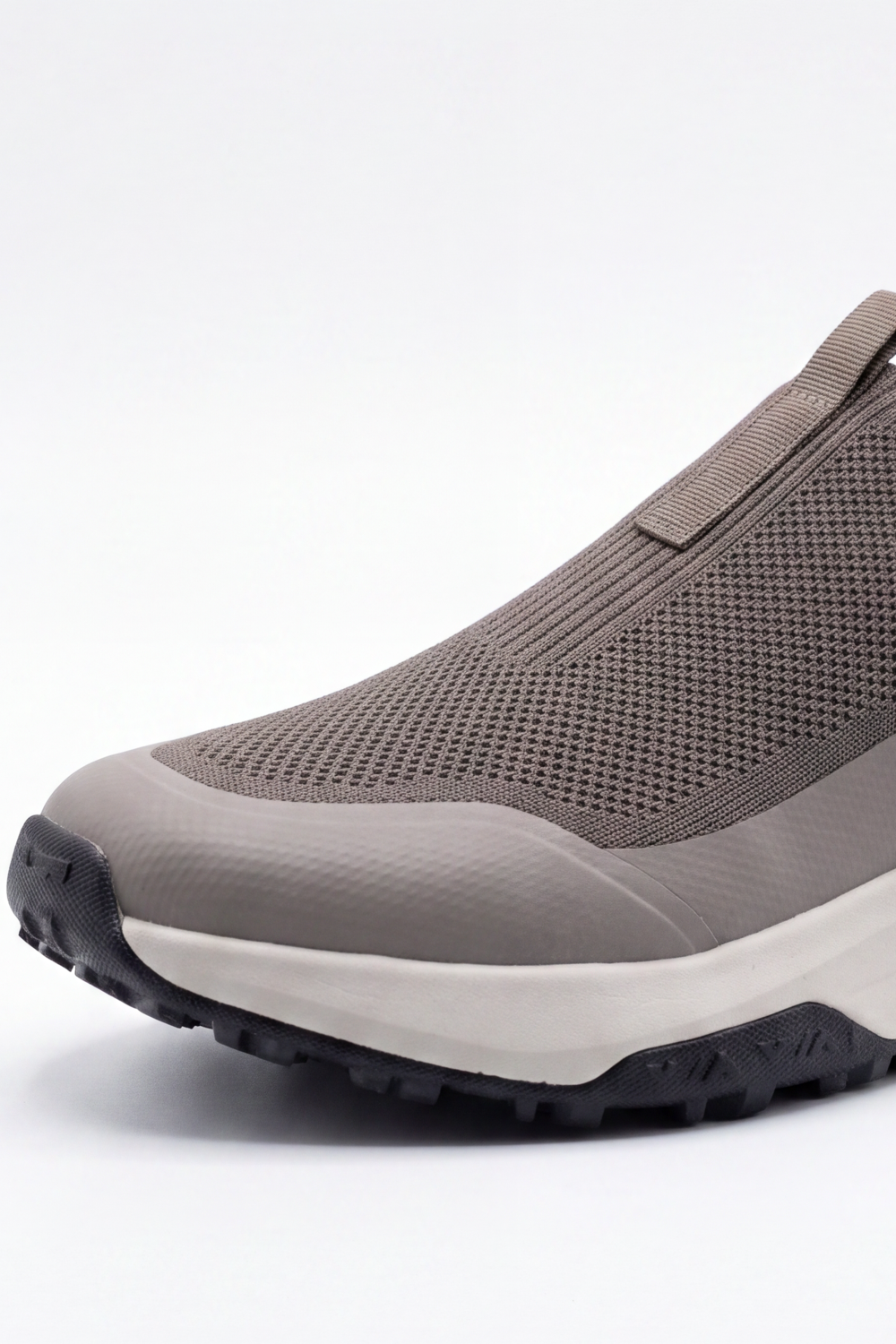 Men's Tomato Store Performance Knit Slip-On Sneakers Breathable Mesh Upper Pull-Tab Detail Duck Shoes