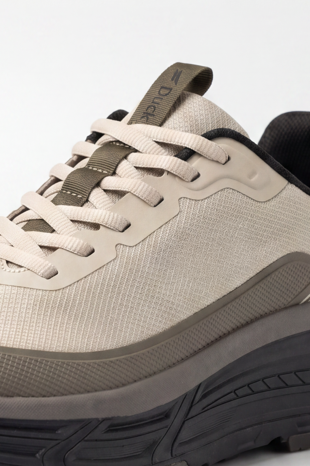 Men's Tomato Store Duck Shoes Moss Trek Sneakers Textured Mesh Look Surface With Smooth Protective Overlays Layered Runner