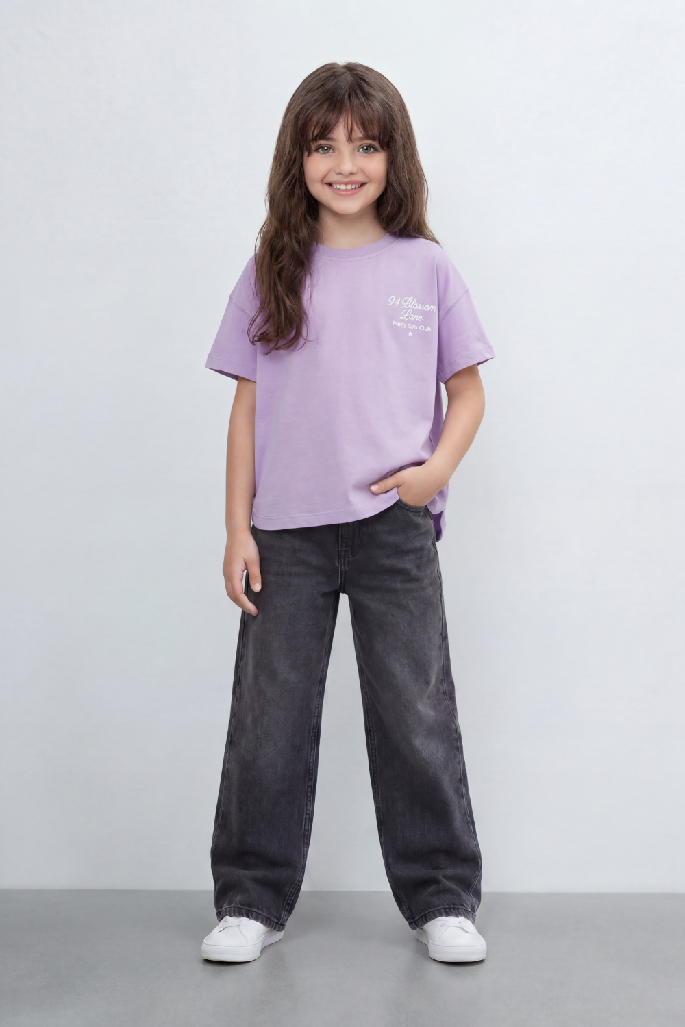Girls’ Tomato Store Oversize T-Shirt With Smooth Jersey Texture Soft Washed Surface Small Chest Script Print Front Cropped
