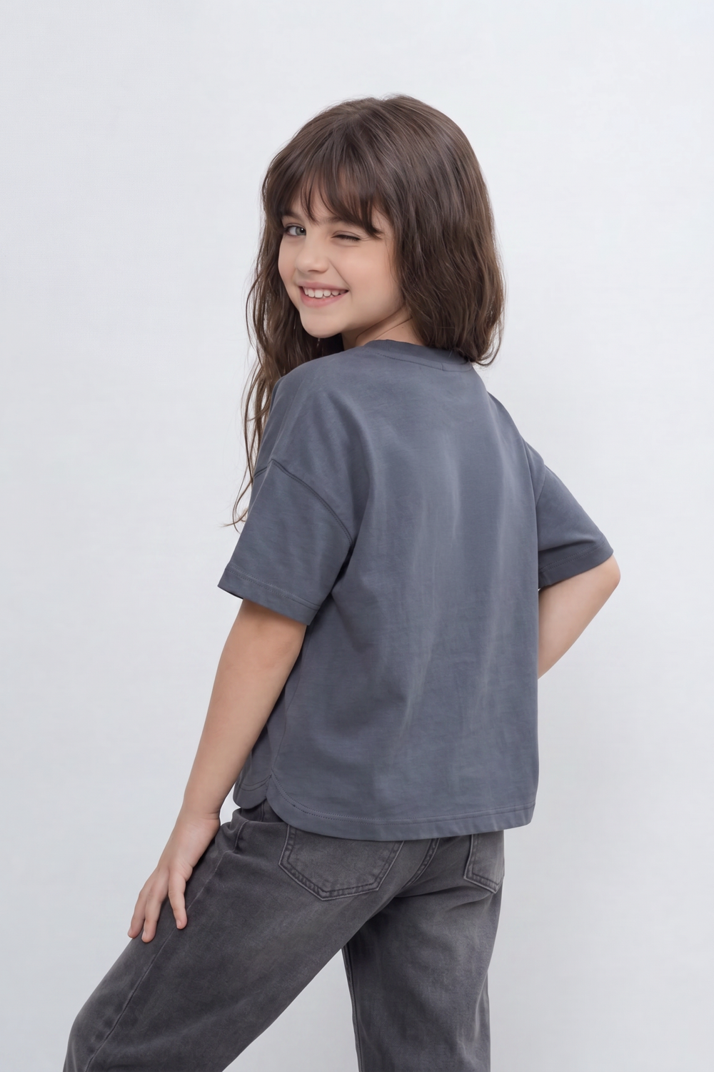 Girls’ Tomato Store Oversize T-Shirt With Smooth Jersey Texture Soft Washed Surface Small Chest Script Print Front Cropped
