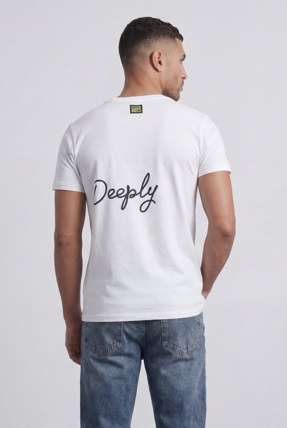 Men’s Tomato Store Graphic Slim fit T-Shirt A Bold Script Back Print