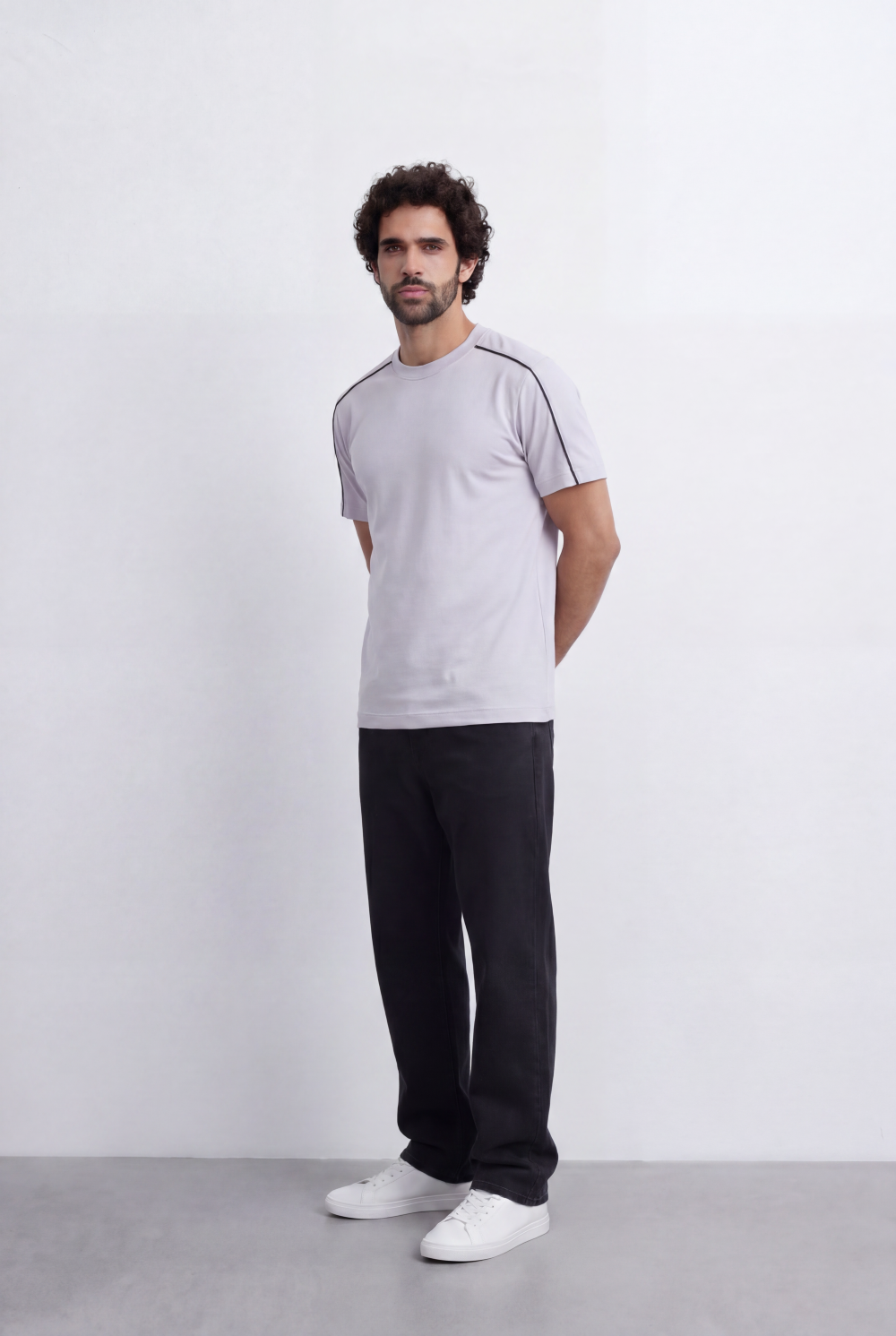 Men’s Tomato Store Minimal Contrast Trim T-Shirt Clean Athletic Inspired Design Shoulder Piping Detail
