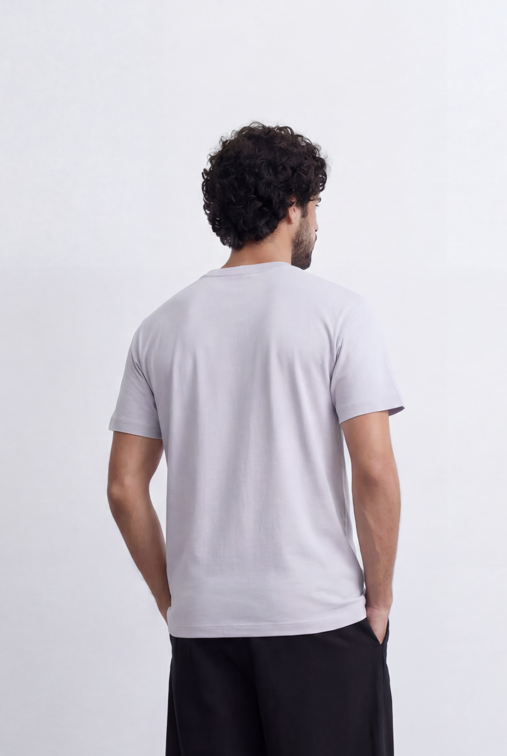 Men’s Tomato Store Minimal Contrast Trim T-Shirt Clean Athletic Inspired Design Shoulder Piping Detail