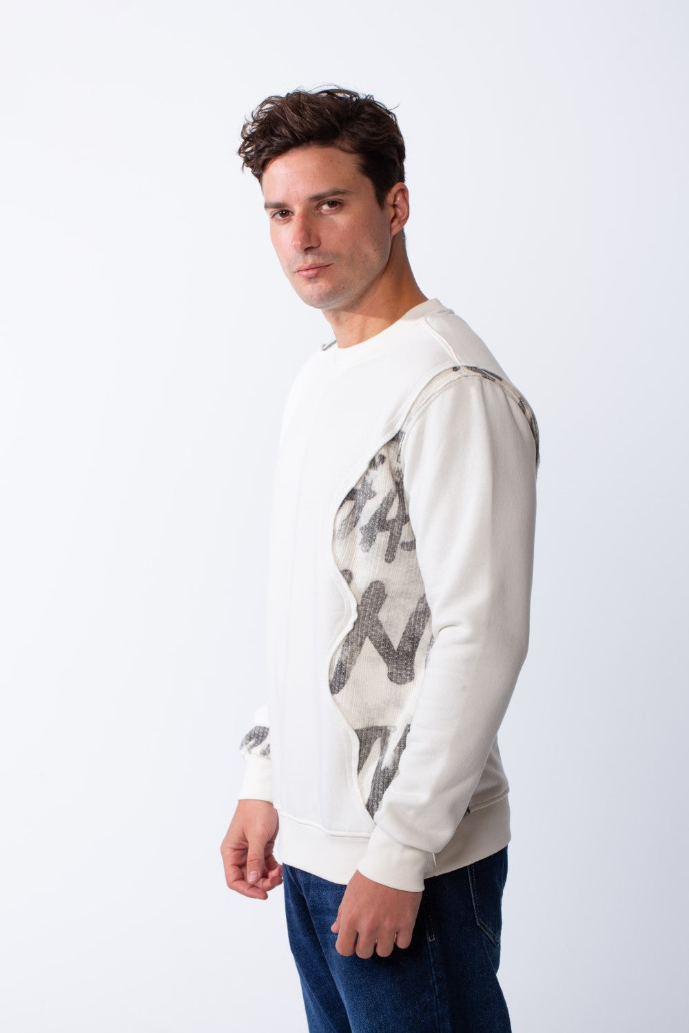 Men's Long Sleeves Crew Neck Unique Side Text Print Slim Fit Melton Casual Sweatshirt