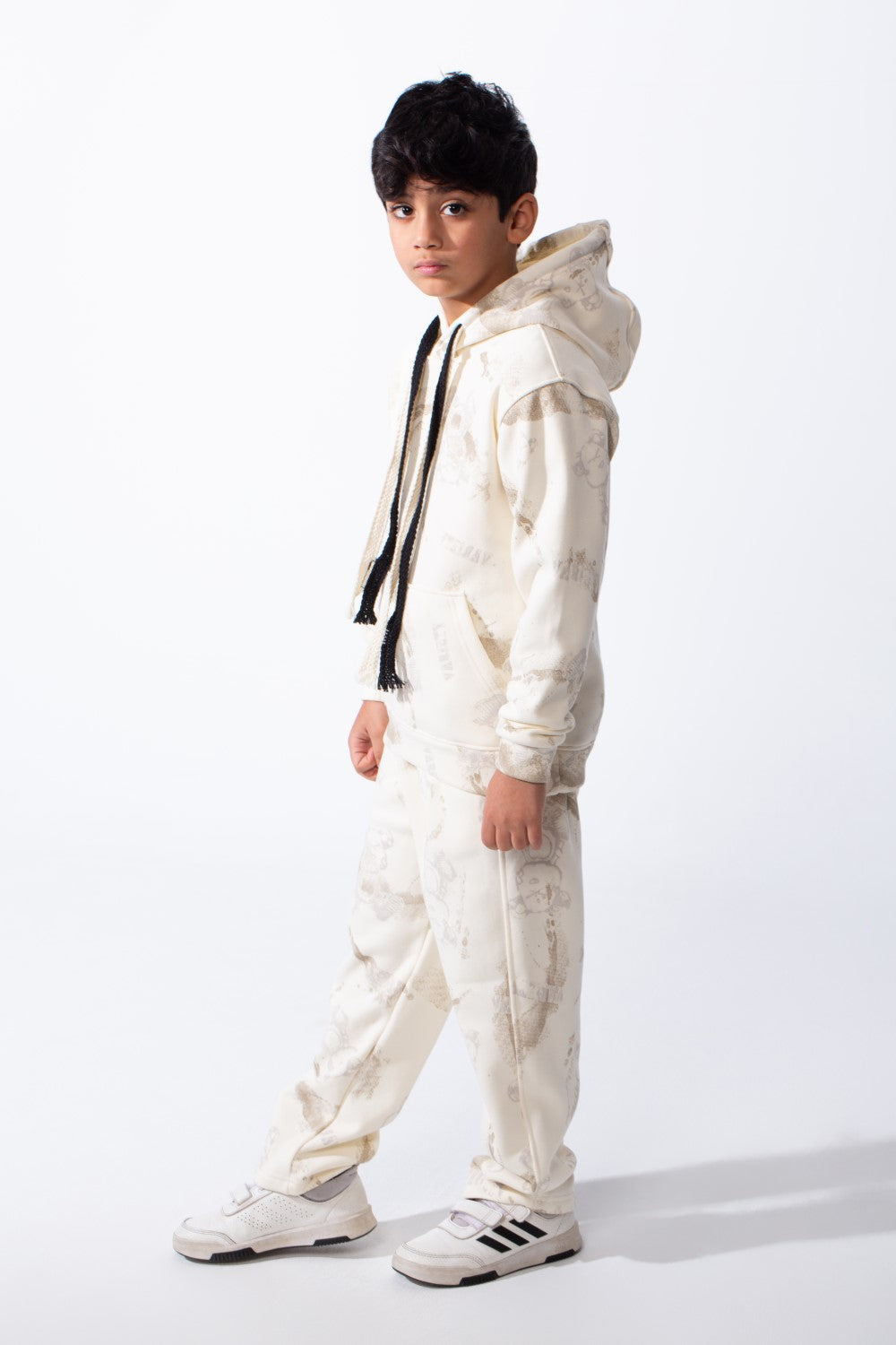 Boy’s Washed Effect Comfortable Casual Melton Slim Fit Outfit with Unique All-Over Print