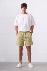 Men’s Tomato Store Shoreline Pull On Shorts Light Crinkle Surface Elastic Waist Rope Drawcord Side Pockets Back Patch Pocket Eyelet Detail Regular Fit Waterproof Above Knee Shape