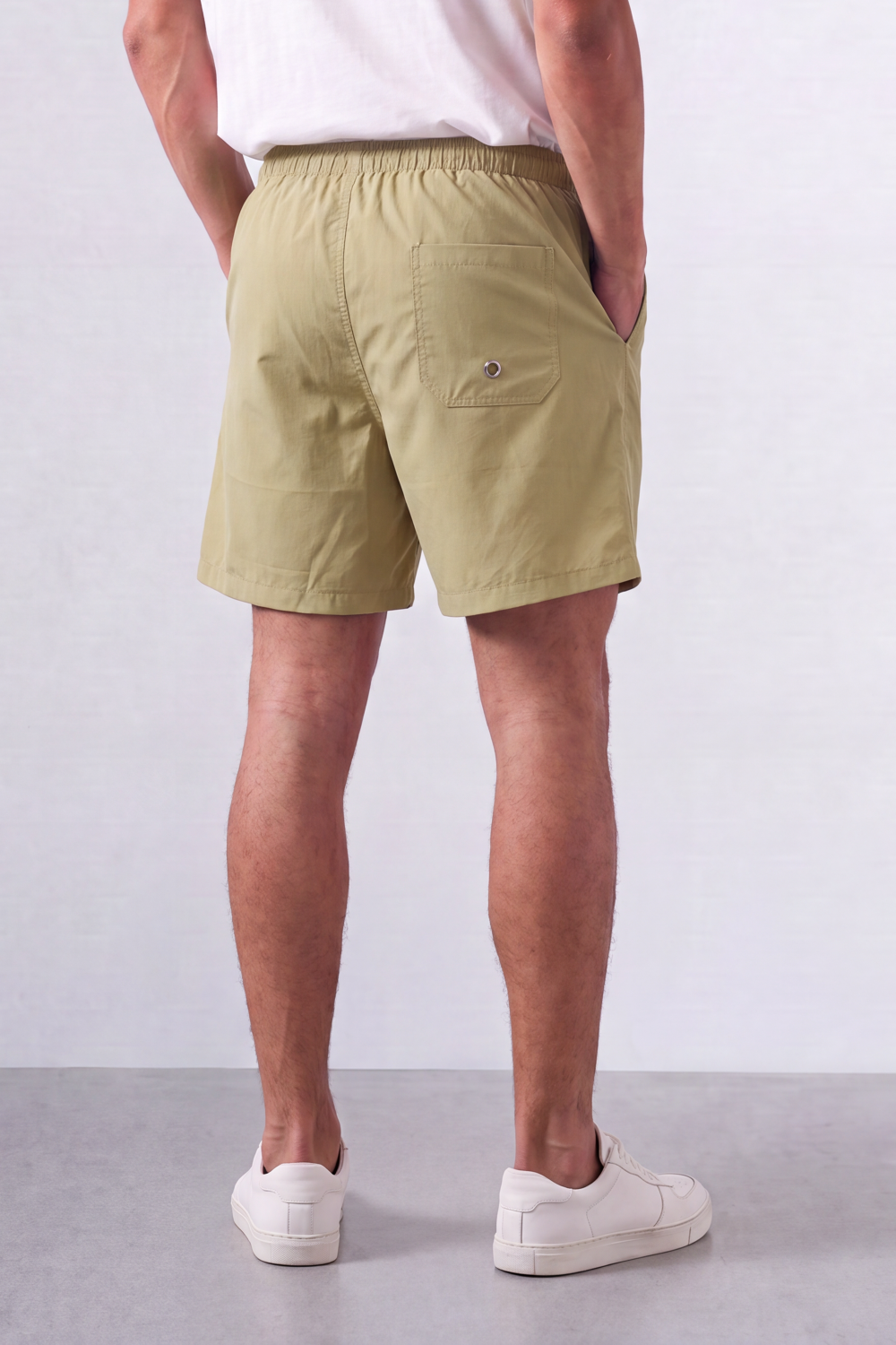 Men’s Tomato Store Shoreline Pull On Shorts Light Crinkle Surface Elastic Waist Rope Drawcord Side Pockets Back Patch Pocket Eyelet Detail Regular Fit Waterproof Above Knee Shape