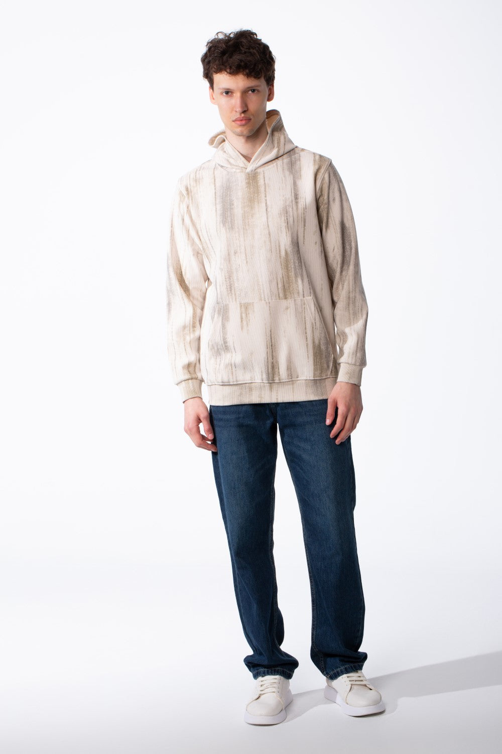 Men's Textured Waffle Knit All-Over Vertical Spray Dye Pattern Kangaroo Pocket Comfortable Slim Fit Sweatshirt