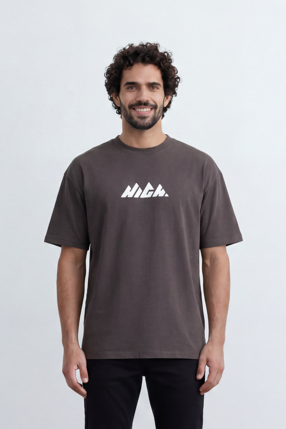 Men’s Tomato Store Summit Logo Oversize T-Shirt Made From Jersey Fabric With Clean Solid Surface Center Chest Mountain Artwork Print