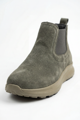 Men's Suede Hybrid Boot Flexible Elastic Side Panels Rear Pull Tab Perfect Balance Durability Contemporary Fashion Shoes
