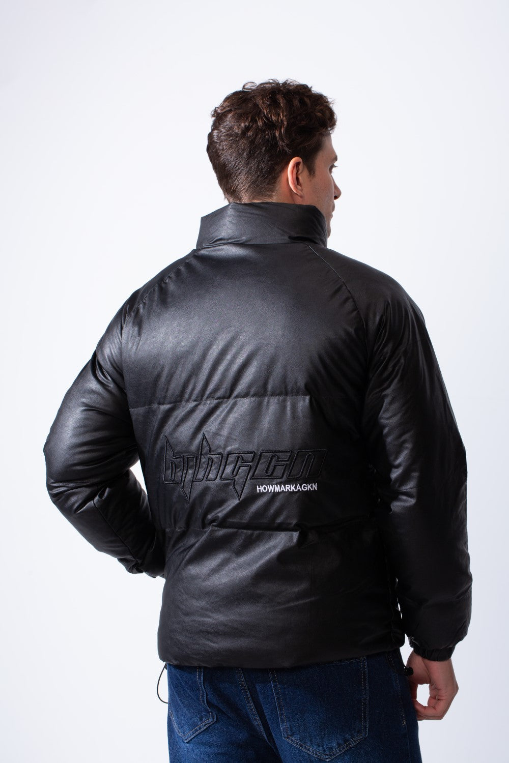 Men's High Stand Collar Full Front Zipper With Snap Buttons Side Pockets Small Chest Logo Detail Puffer Thermal Leather Pox Fit Jacket