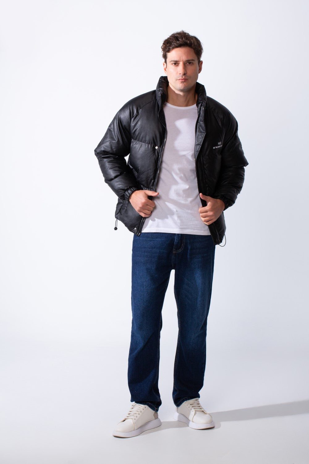 Men's High Stand Collar Full Front Zipper With Snap Buttons Side Pockets Small Chest Logo Detail Puffer Thermal Leather Pox Fit Jacket