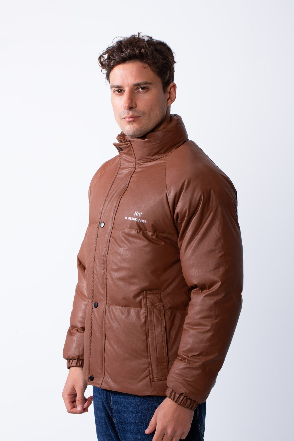 Men's High Stand Collar Full Front Zipper With Snap Buttons Side Pockets Small Chest Logo Detail Puffer Thermal Leather Pox Fit Jacket