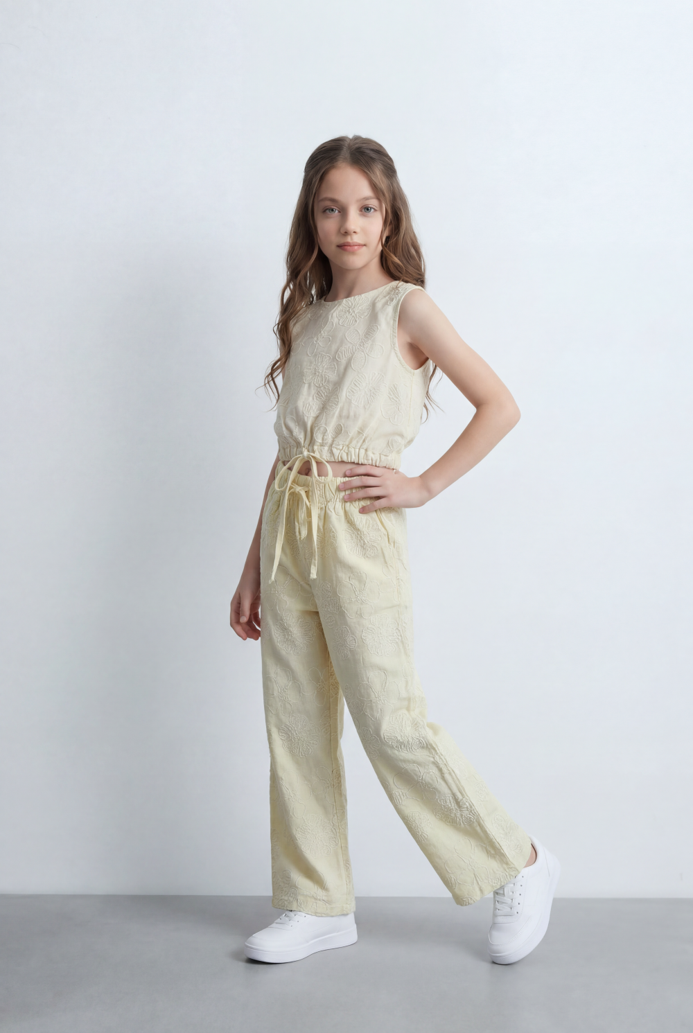 Girl's Tomato Store Linen Textured Outfit Set Sleeveless Top Elastic Waist Detail Embossed Fabric Pattern