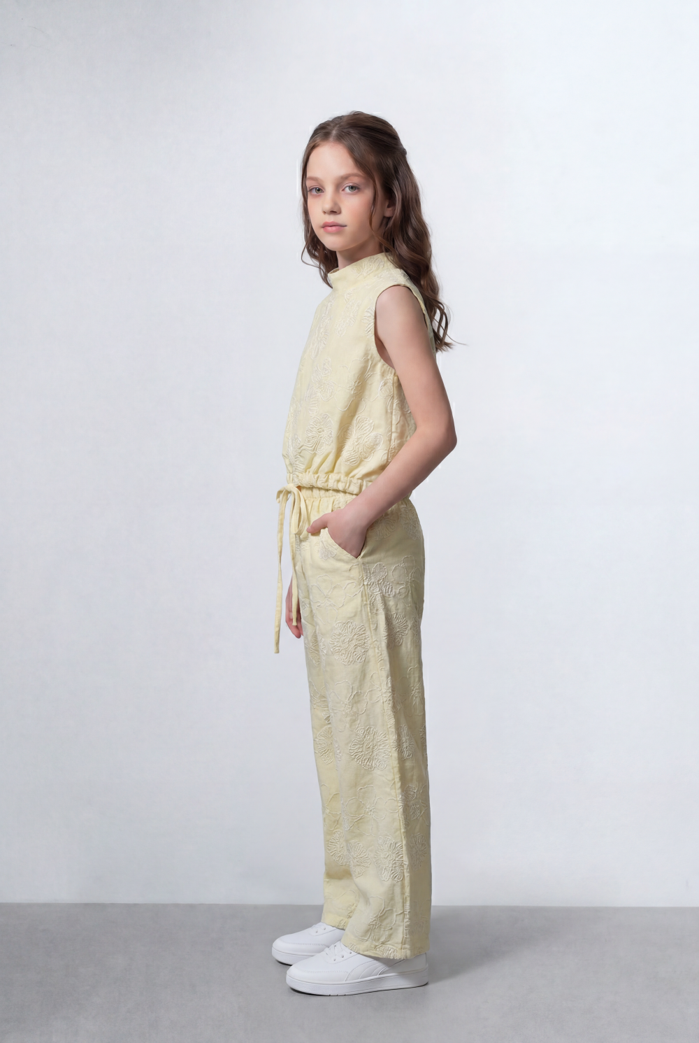 Girl's Tomato Store Linen Textured Outfit Set Sleeveless Top Elastic Waist Detail Embossed Fabric Pattern