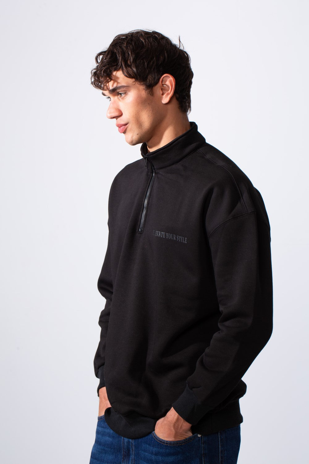 Men's Half Zip Regular Fit Text Print Melton Sweatshirt