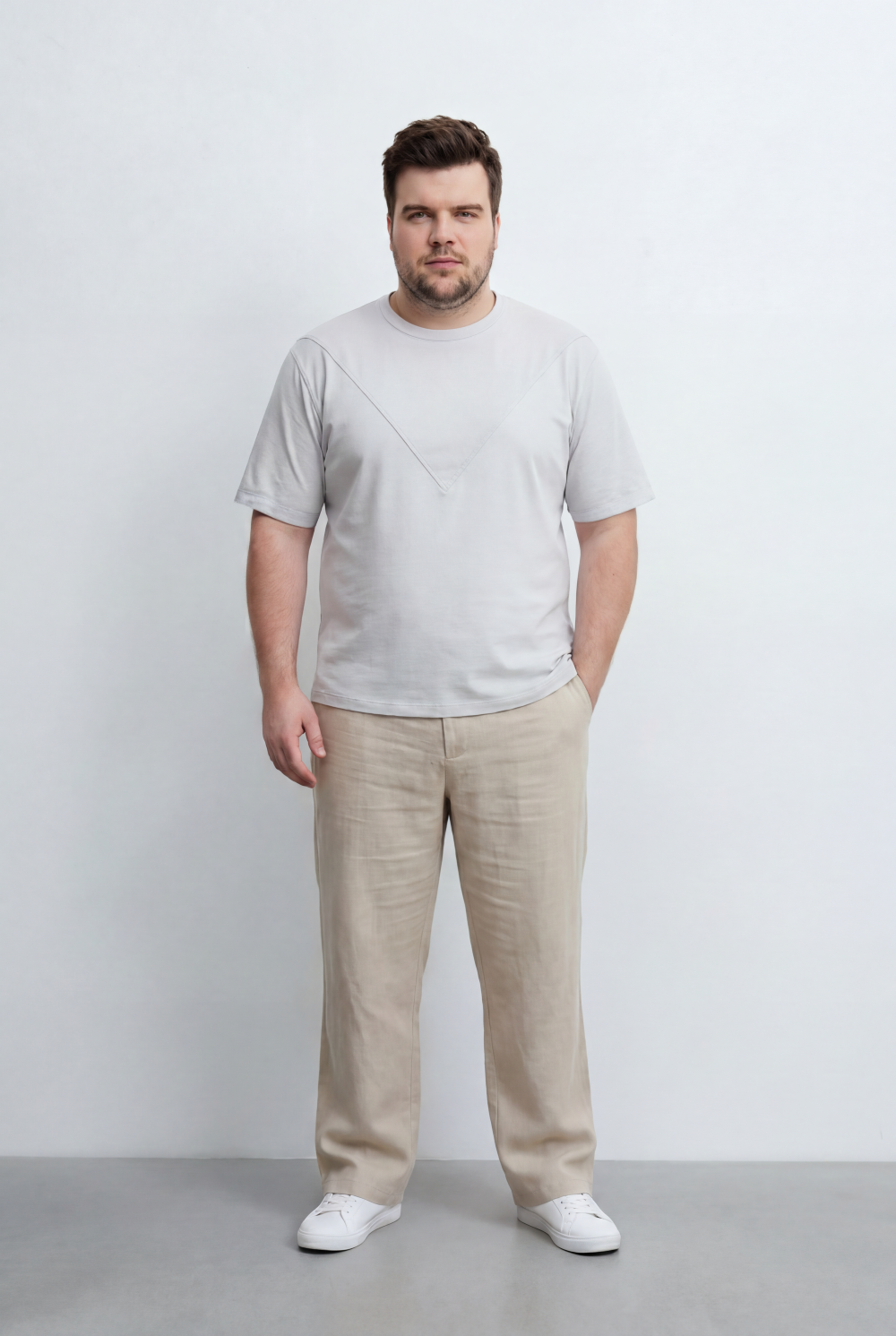 Men’s Tomato Store Big Size Crew Neck T-Shirt Featuring Distinctive V Seam Detail Across The Chest