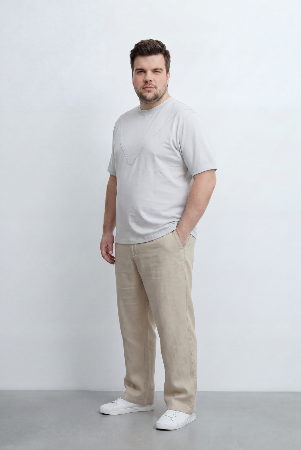 Men’s Tomato Store Big Size Crew Neck T-Shirt Featuring Distinctive V Seam Detail Across The Chest