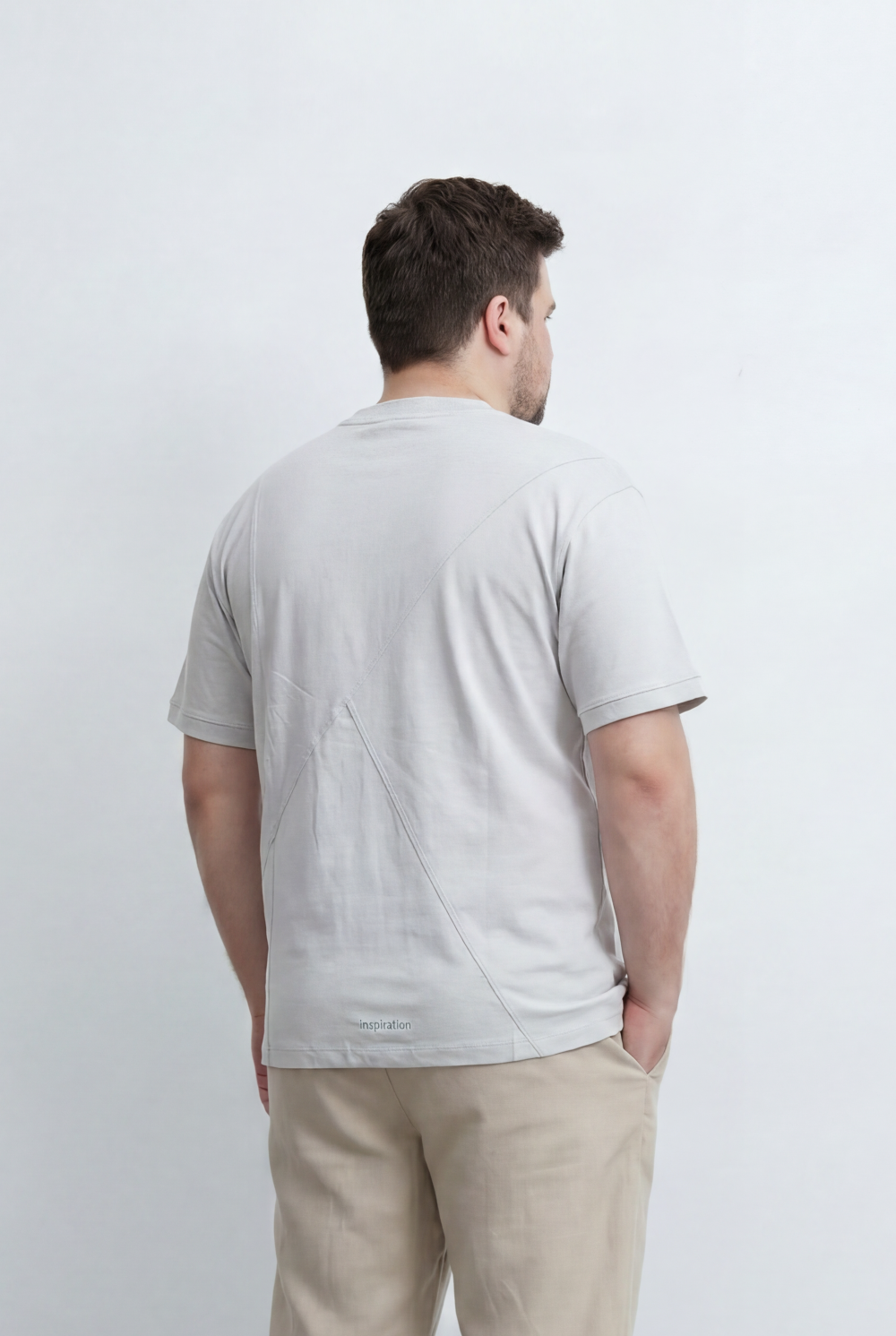 Men’s Tomato Store Big Size Crew Neck T-Shirt Featuring Distinctive V Seam Detail Across The Chest