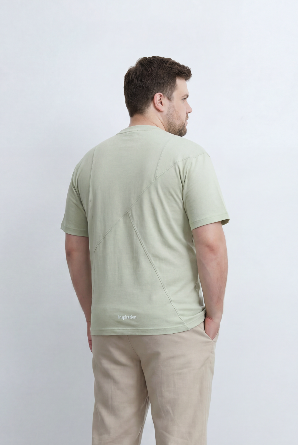 Men’s Tomato Store Big Size Crew Neck T-Shirt Featuring Distinctive V Seam Detail Across The Chest