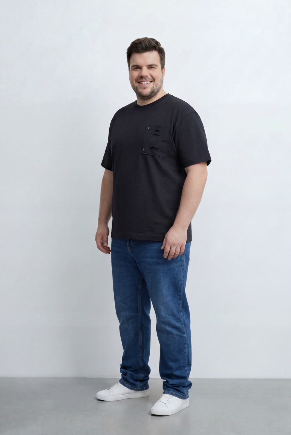 Men’s Tomato Store Big Size T-Shirt Utility Inspired Chest Pocket And Distressed Detail